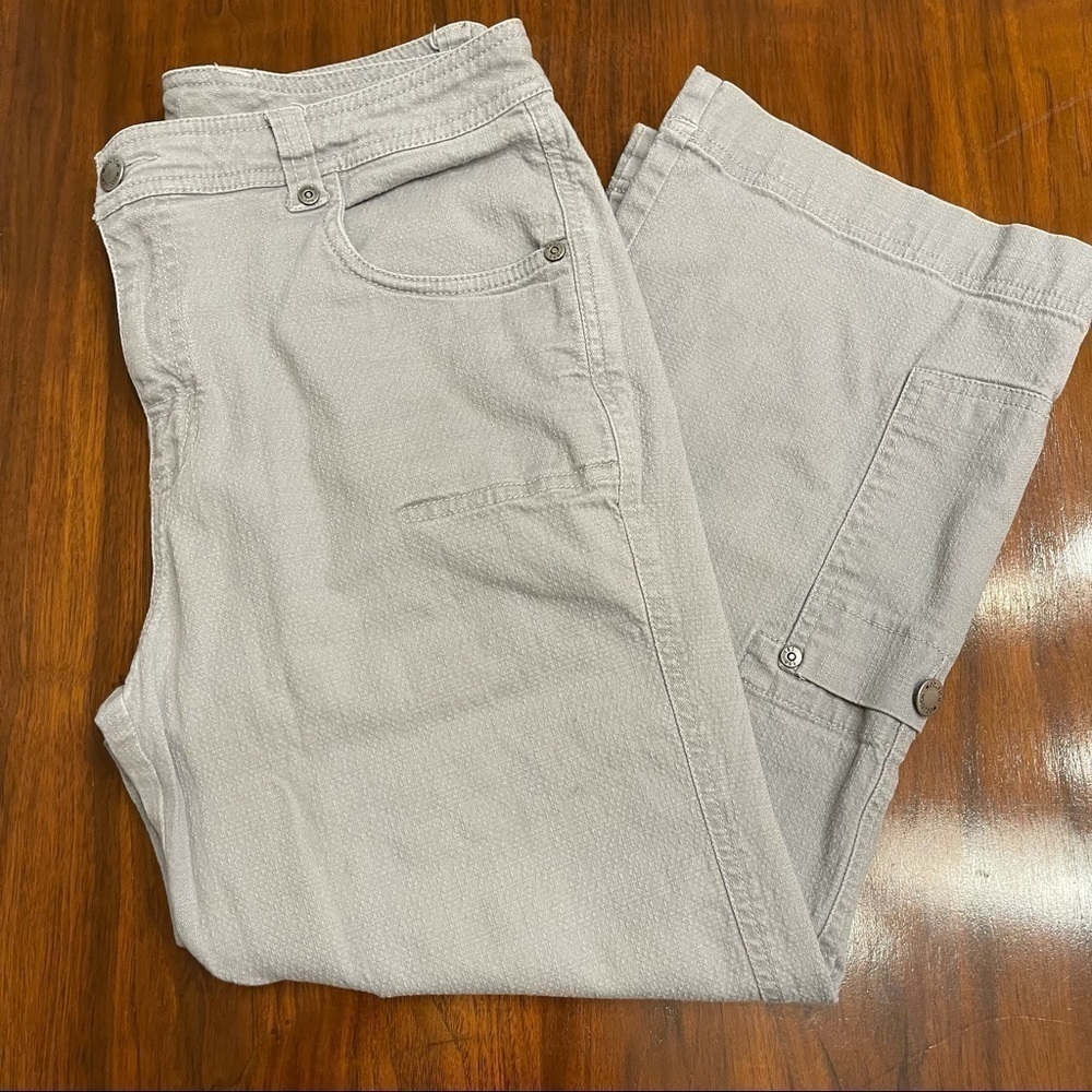 Vintage Woolrich Crop Utility/Hike Pant - Size 8